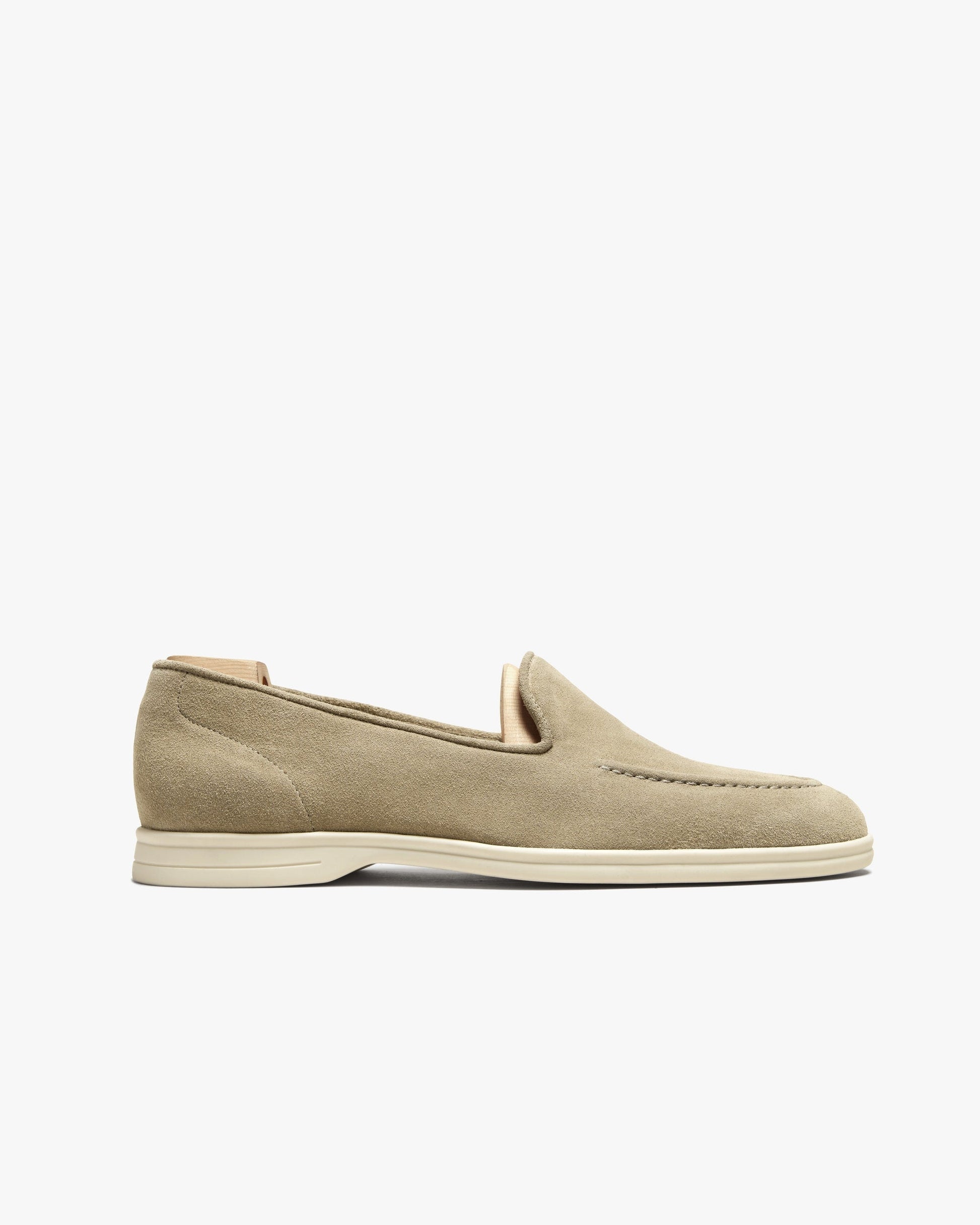 Brännö – Sand Suede